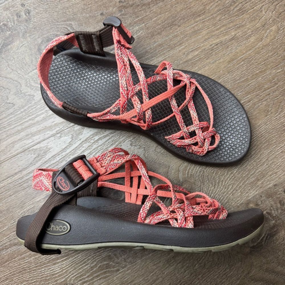 Chaco | ZX3 Women's Strappy Sandals Coral Size 7